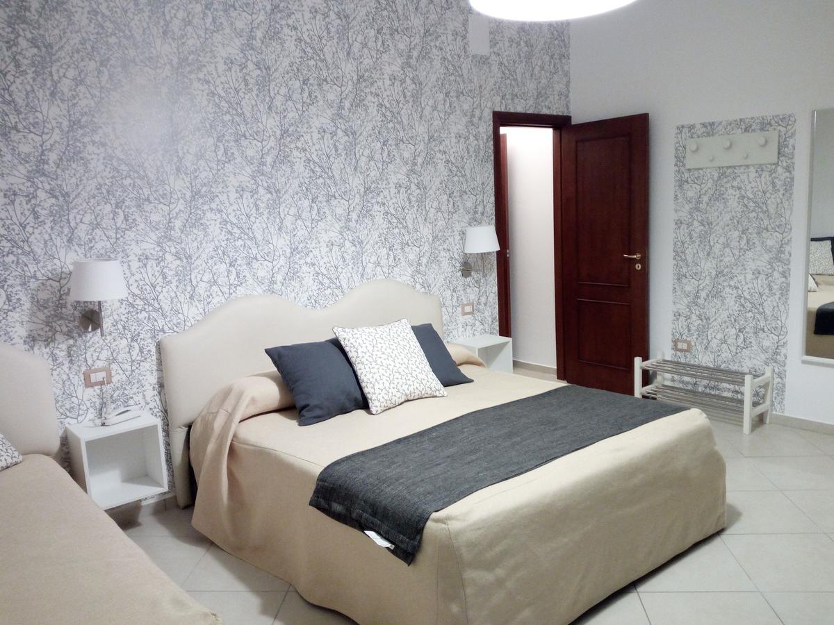 Mini Hotel - Angolo Di Paradiso - Ποτσουόλι Εξωτερικό φωτογραφία